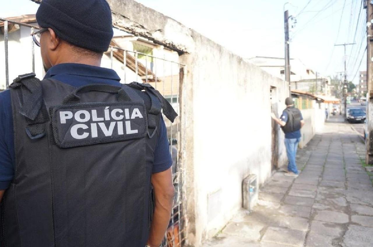 POLICIAIS CIVIS DA BAHIA VOLTAM A FAZER PARALISAÇÃO DE 24H POLICIAIS CIVIS DA BAHIA VOLTAM A FAZER PARALISAÇÃO DE 24H