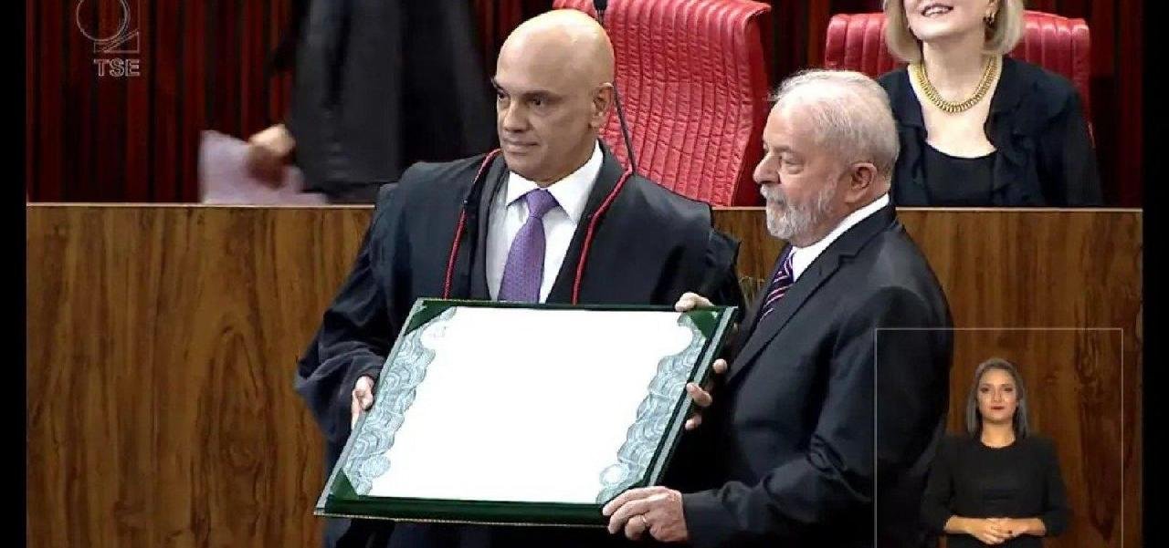 LULA É DIPLOMADO NO TSE; CERIMÔNIA RECONHECE ELEIÇÃO DE NOVO PRESIDENTE LULA É DIPLOMADO NO TSE; CERIMÔNIA RECONHECE ELEIÇÃO DE NOVO PRESIDENTE