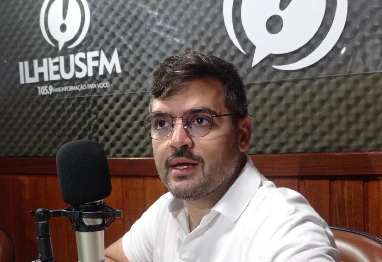 “CADA REAL INVESTIDO VOLTA COMO SEIS PARA A CIDADE”, DIZ PREFEITO VALDERICO SOBRE O SÃO JOÃO AMADO “CADA REAL INVESTIDO VOLTA COMO SEIS PARA A CIDADE”, DIZ PREFEITO VALDERICO SOBRE O SÃO JOÃO AMADO