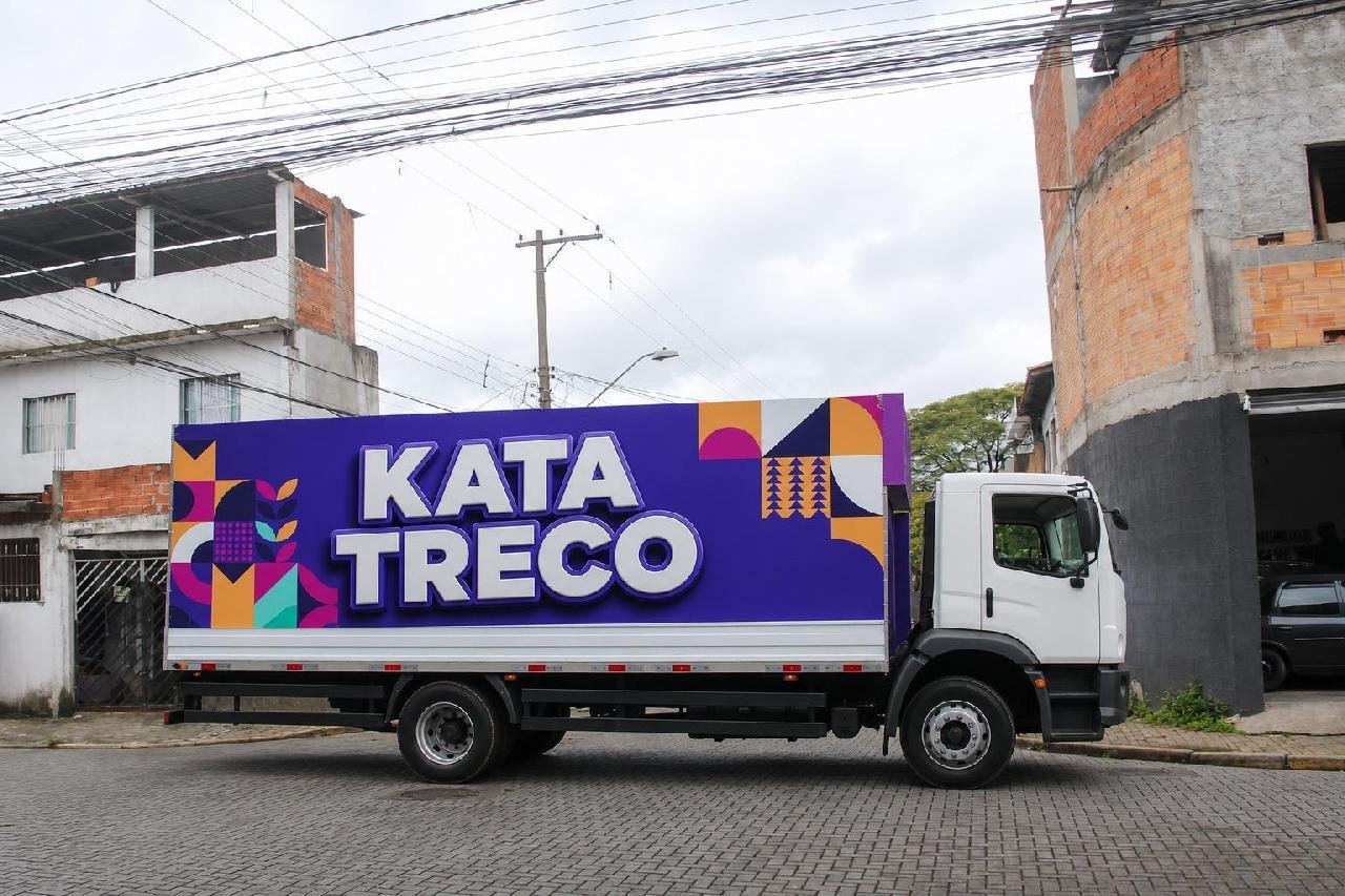 "KATA TRECO" ATENDERÁ MORADORES DOS BAIRROS NELSON COSTA E HERNANI SÁ COM COLETA DE MÓVEIS INSERVÍVEIS