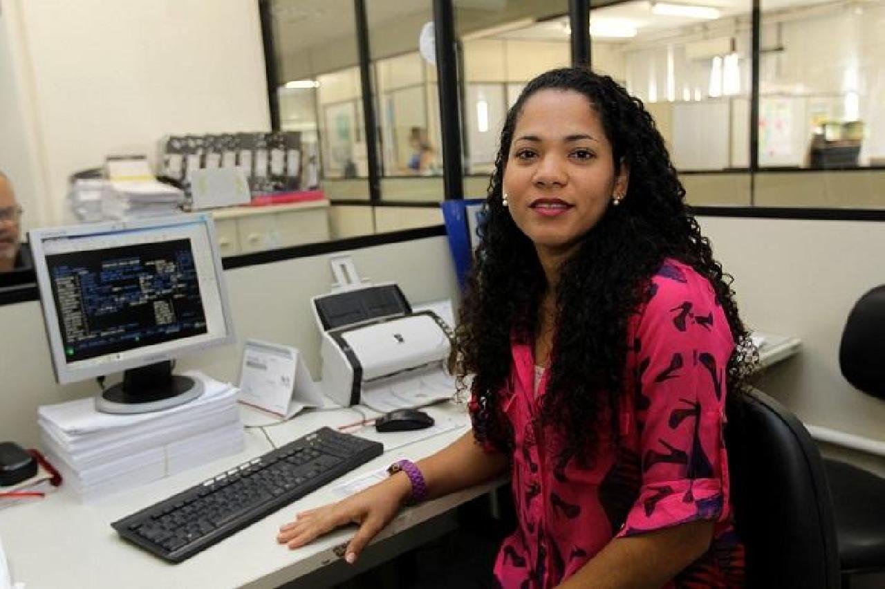 ESTUDANTES TÊM ATÉ ESTA QUINTA PARA ENTREGA DE DOCUMENTOS DO PARTIU ESTÁGIO