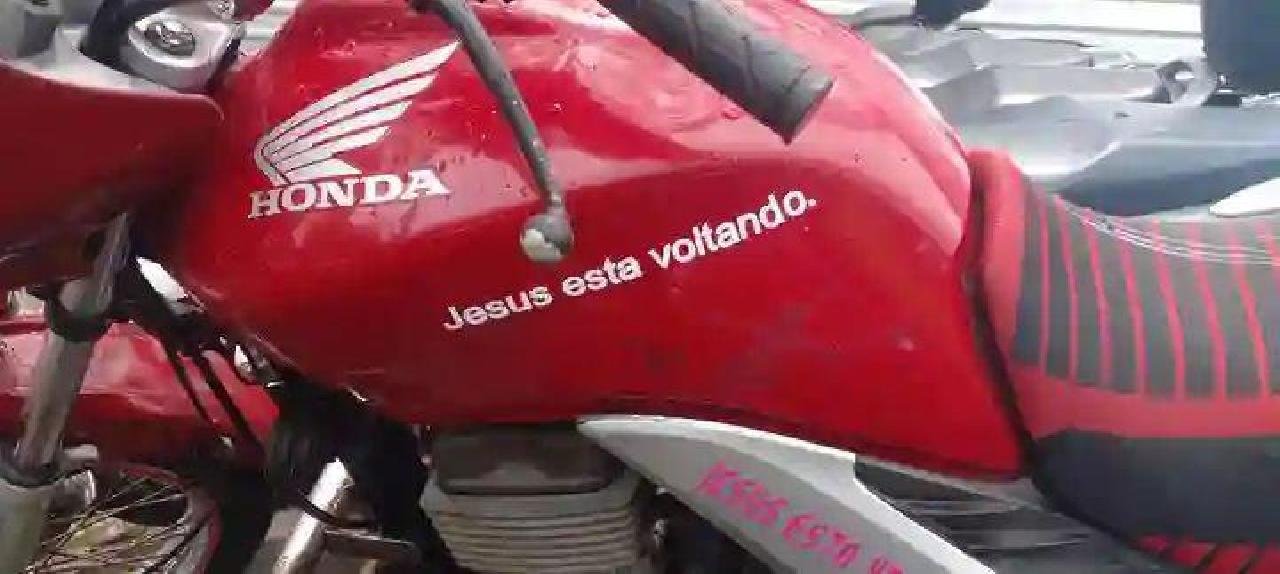 SINDICALISTA VIAJA, CASA É ARROMBADA E LADRÕES LEVAM MOTO