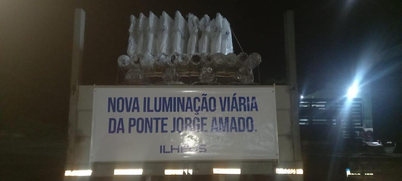 “OS POSTES ESTÃO EM ILHÉUS E A ILUMINAÇÃO ESTÁ GARANTIDA PARA O DIA 28 DE JUNHO”, DIZ PREFEITO “OS POSTES ESTÃO EM ILHÉUS E A ILUMINAÇÃO ESTÁ GARANTIDA PARA O DIA 28 DE JUNHO”, DIZ PREFEITO