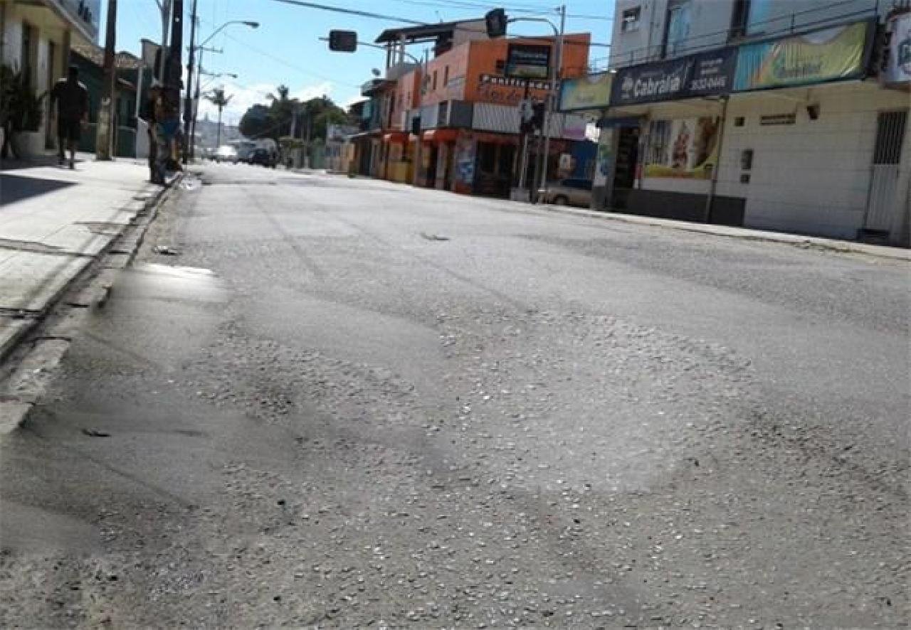 ILHÉUS: 13 DE MAIO, NO PONTAL, SERÁ INTERDITADA NESSA SEXTA-FEIRA ILHÉUS: 13 DE MAIO, NO PONTAL, SERÁ INTERDITADA NESSA SEXTA-FEIRA