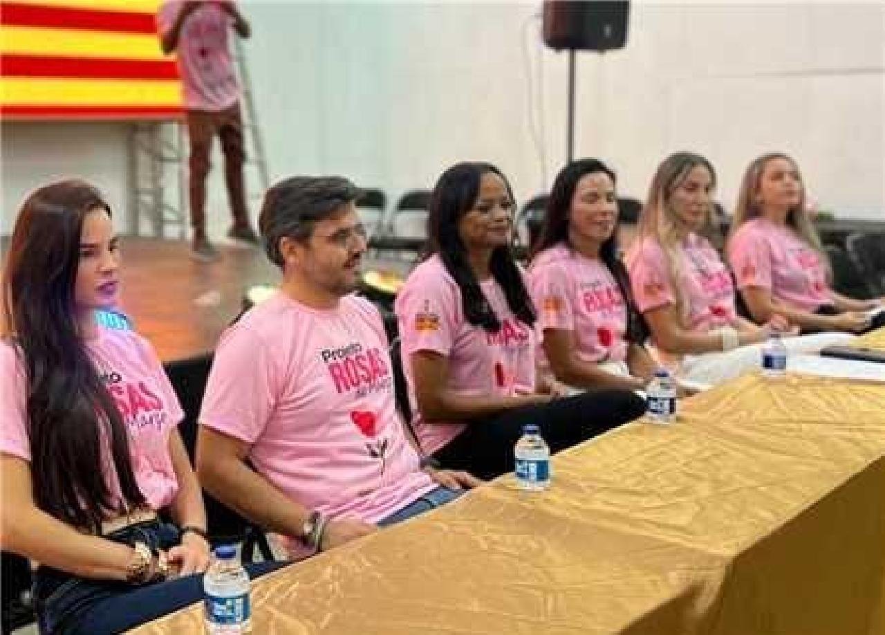 PROJETO ROSAS DE MARÇO PROMOVE AULA DE DEFESA PESSOAL PARA MULHERES DE ILHÉUS