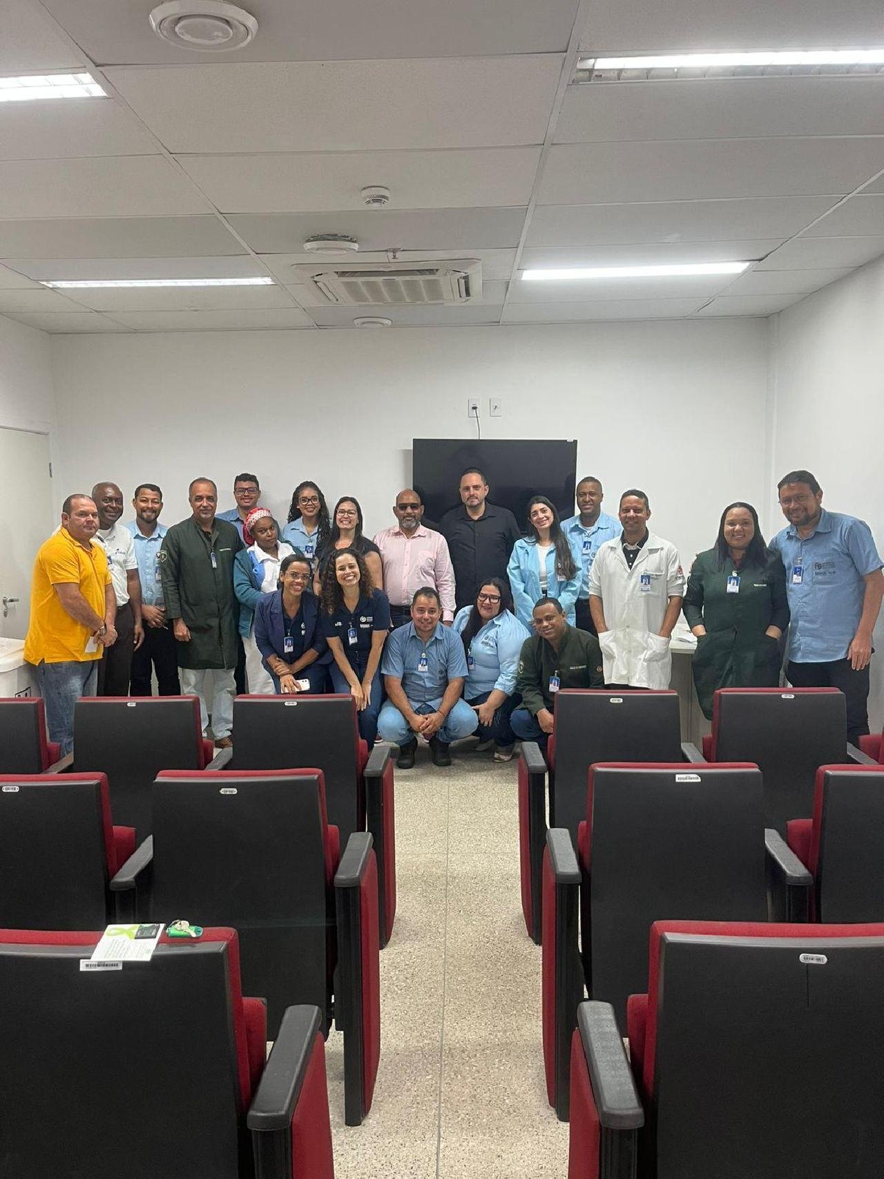 HOSPITAL REGIONAL COSTA DO CACAU CONCLUI FORMAÇÃO E EMPOSSA NOVOS MEMBROS DA CIPA 2025/2026 HOSPITAL REGIONAL COSTA DO CACAU CONCLUI FORMAÇÃO E EMPOSSA NOVOS MEMBROS DA CIPA 2025/2026