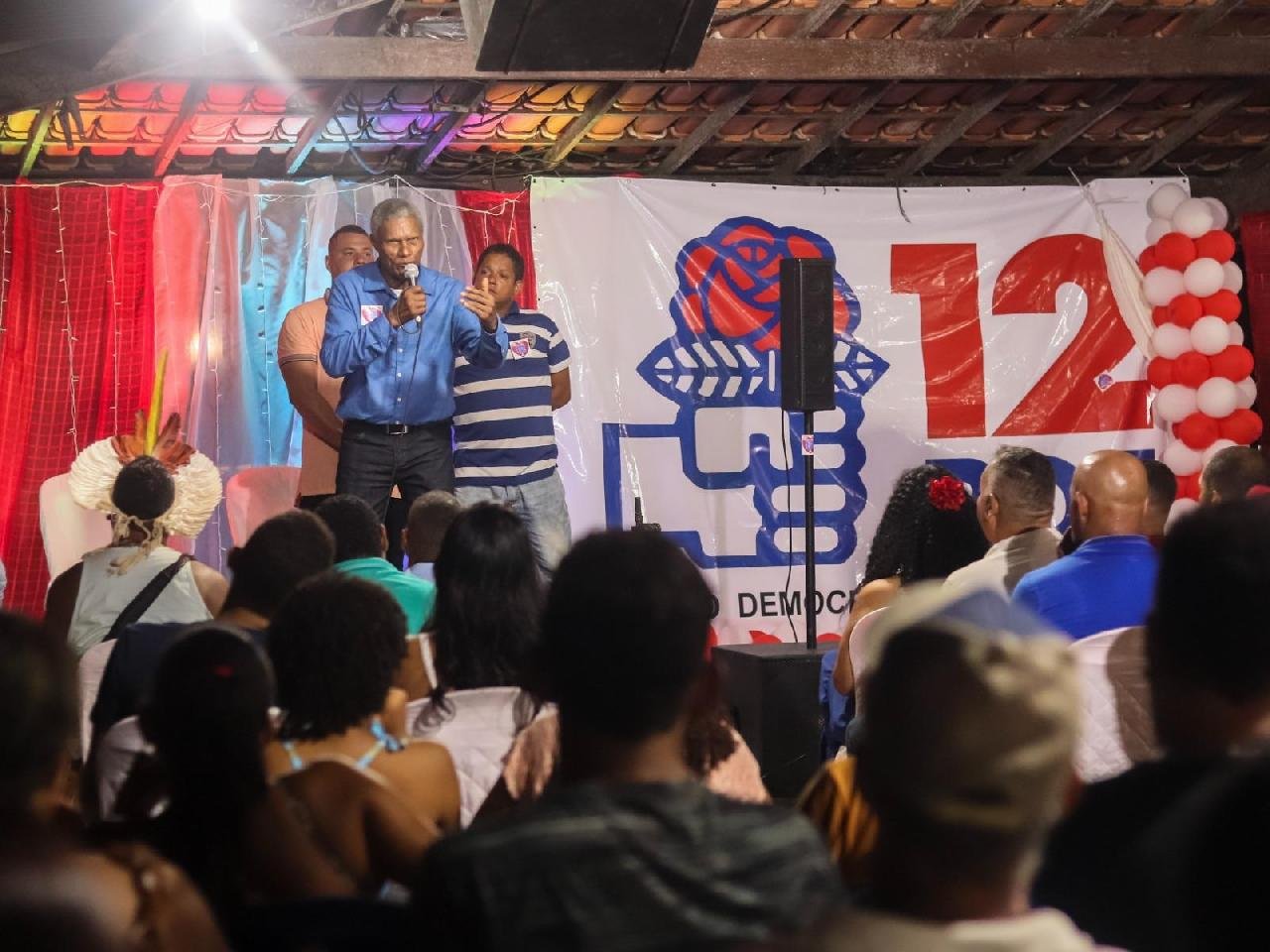 PRÉ-CANDIDATURA DE AUGUSTÃO É OFICIALIZADA PELO PDT DE ILHÉUS PRÉ-CANDIDATURA DE AUGUSTÃO É OFICIALIZADA PELO PDT DE ILHÉUS