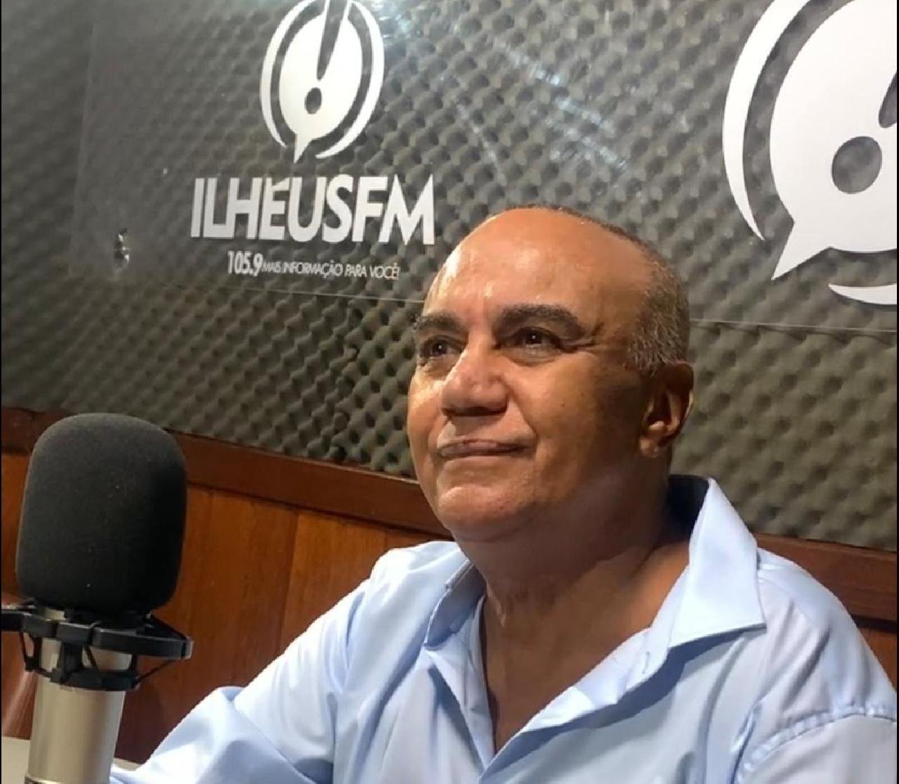 “ESSE COLÍRIO RESOLVE TEMPORARIAMENTE, MAS PODE TRAZER SÉRIOS PROBLEMAS”, DIZ DR. EUSINIO LAVIGNE SOBRE MEDICAMENTO PARA VISÃO DE PERTO