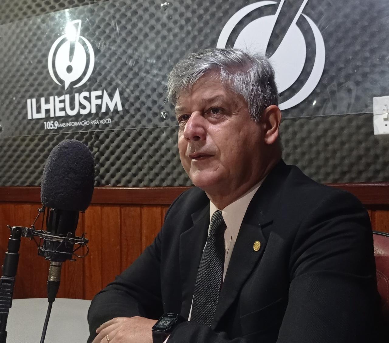 "VAMOS REVERTER ESSA SITUAÇÃO", DIZ SEC. DE DESENVOLVIMENTO ECONÔMICO SOBRE SUSPENSÃO DE VOOS ILHÉUS X SALVADOR "VAMOS REVERTER ESSA SITUAÇÃO", DIZ SEC. DE DESENVOLVIMENTO ECONÔMICO SOBRE SUSPENSÃO DE VOOS ILHÉUS X SALVADOR