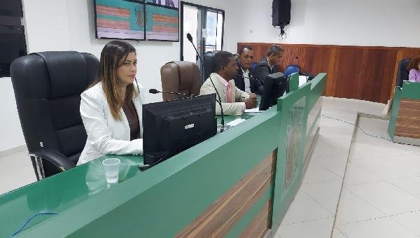 CÂMARA DE ILHÉUS REALIZOU SEGUNDA AUDIÊNCIA PÚBLICA PARA DEBATER A LEI DE DIRETRIZES ORÇAMENTÁRIAS  
