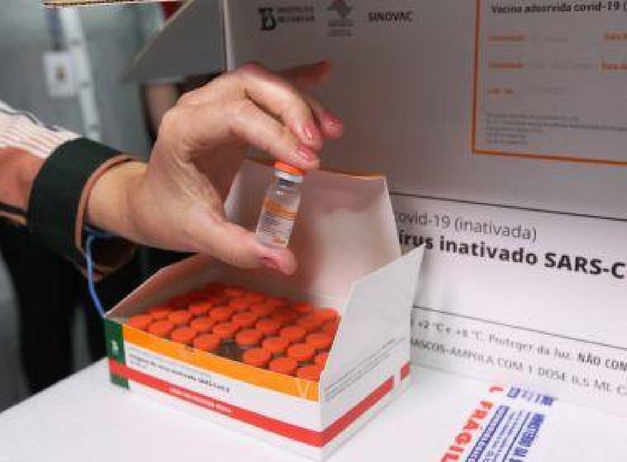 CIDADES BAIANAS AFIRMAM TER RECEBIDO DOSES MENORES DA VACINA CONTRA COVID-19 CIDADES BAIANAS AFIRMAM TER RECEBIDO DOSES MENORES DA VACINA CONTRA COVID-19