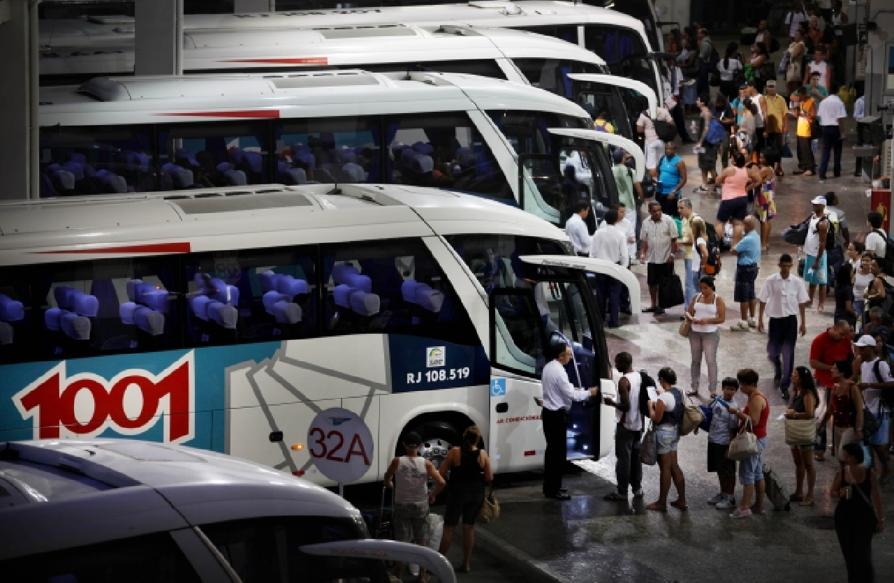 GOVERNO EDITA MEDIDA PARA AMPLIAR TRANSPORTE RODOVIÁRIO DE PASSAGEIROS GOVERNO EDITA MEDIDA PARA AMPLIAR TRANSPORTE RODOVIÁRIO DE PASSAGEIROS