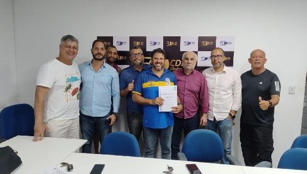 COLO-COLO APROVA ESTATUTO PARA TRANSFORMAÇÃO EM SAF E ABRE CAMINHO PARA INVESTIDORES