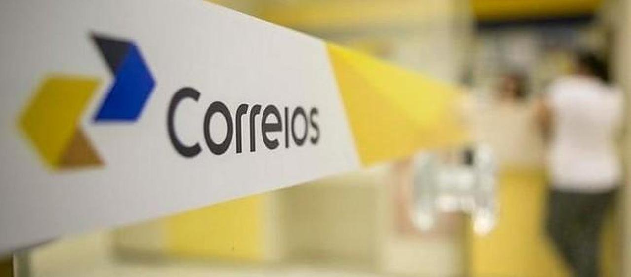 FUNCIONÁRIOS DOS CORREIOS SUSPENDEM PARALISAÇÃO EM TODO O PAÍS FUNCIONÁRIOS DOS CORREIOS SUSPENDEM PARALISAÇÃO EM TODO O PAÍS