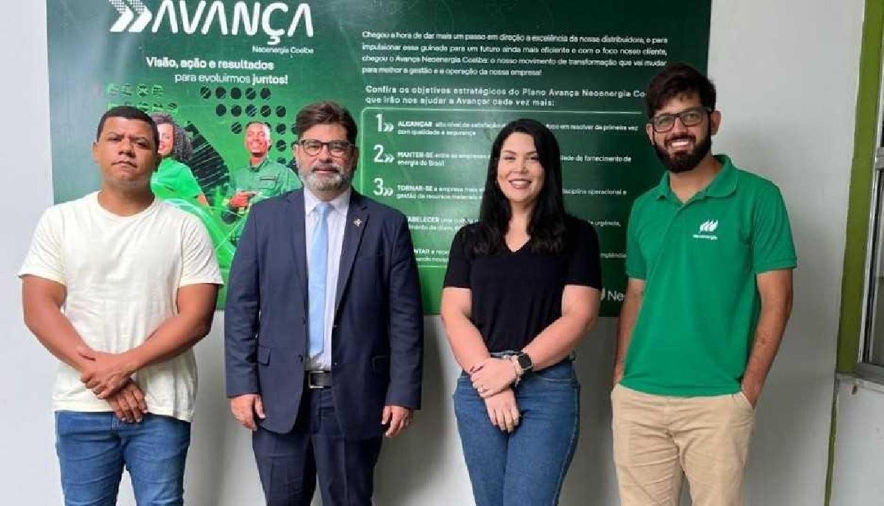 PROCON DE ILHÉUS SE REÚNE COM A COELBA PARA COBRAR SOLUÇÕES SOBRE RECORRÊNCIA DE APAGÕES NA CIDADE