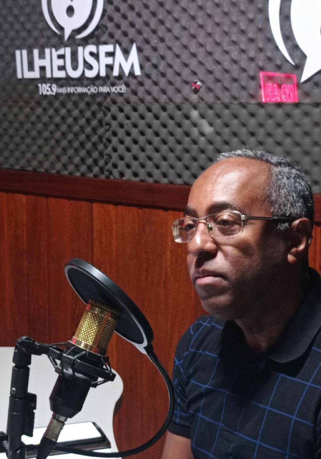 "NADA JUSTIFICA A AGRESSÃO FÍSICA" DIZ SUPERINTENDENTE DE TRÂNSITO DE ILHÉUS "NADA JUSTIFICA A AGRESSÃO FÍSICA" DIZ SUPERINTENDENTE DE TRÂNSITO DE ILHÉUS