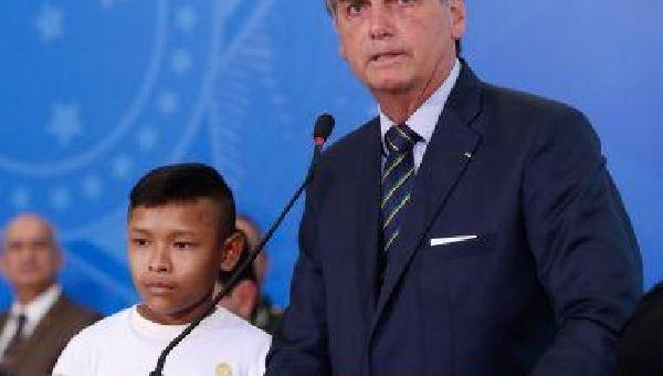 BOLSONARO IRONIZA LEVANTAMENTO SOBRE ATAQUES CONTRA JORNALISTAS
