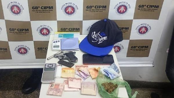 SUSPEITOS DE ASSALTO A LOJA NA AVENIDA ITABUNA SÃO PRESOS MINUTOS APÓS O CRIME EM ILHÉUS