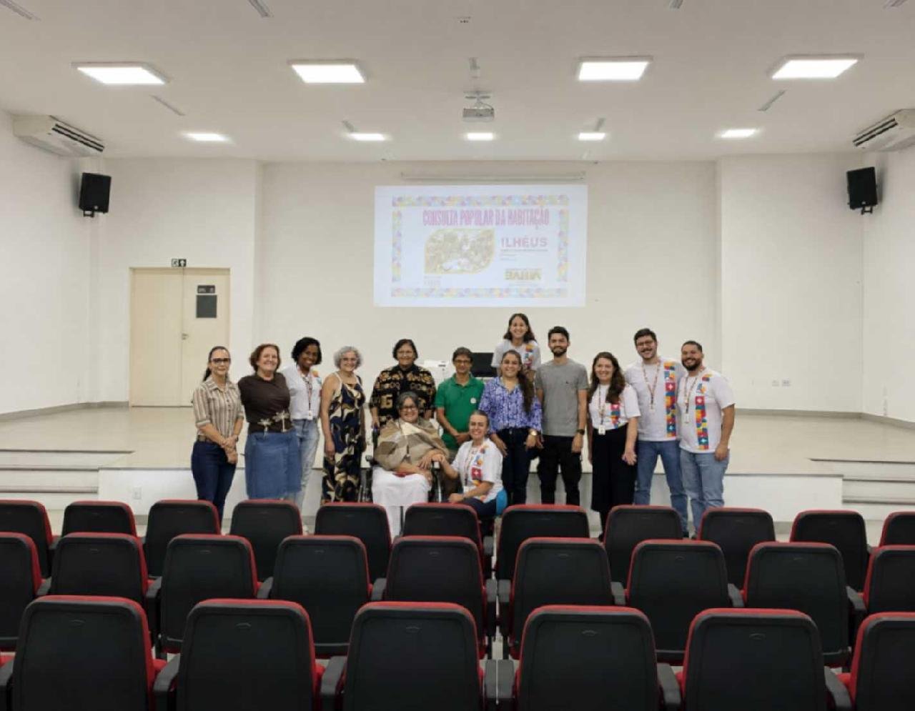 ILHÉUS PARTICIPA DE DEBATE ESTADUAL PARA AMPLIAR MORADIAS POPULARES E REGULARIZAÇÃO FUNDIÁRIA