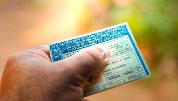PRAZOS DE RENOVAÇÃO DA CNH CONTINUAM SUSPENSOS NA BAHIA 