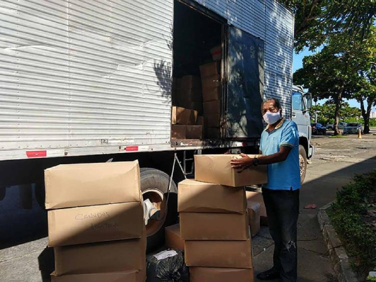 TÚNEIS DE DESINFECÇÃO E MATERIAL HOSPITALAR CHEGAM A CIDADES DO INTERIOR BAIANO TÚNEIS DE DESINFECÇÃO E MATERIAL HOSPITALAR CHEGAM A CIDADES DO INTERIOR BAIANO