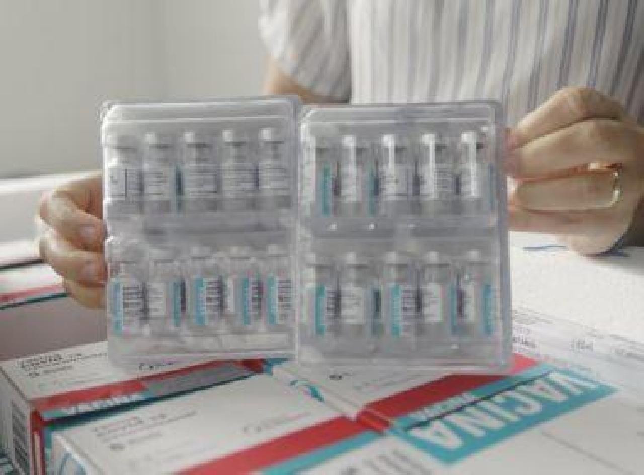 BAHIA RECEBE MAIS DE 450 MIL DOSES DAS VACINAS PFIZER E CORONAVAC NESTA QUINTA-FEIRA BAHIA RECEBE MAIS DE 450 MIL DOSES DAS VACINAS PFIZER E CORONAVAC NESTA QUINTA-FEIRA