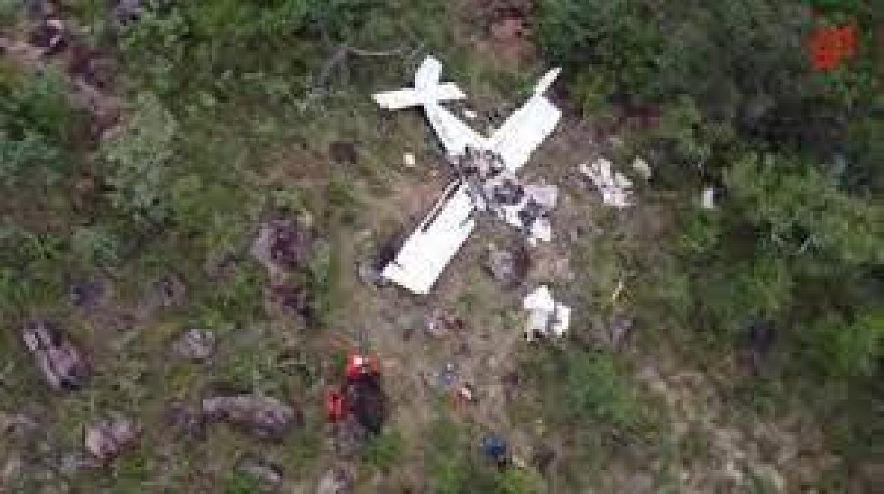 PAI E FILHO VÍTIMAS DE ACIDENTE COM AVIÃO NO OESTE BAIANO SERÃO SEPULTADOS NESTA SEGUNDA PAI E FILHO VÍTIMAS DE ACIDENTE COM AVIÃO NO OESTE BAIANO SERÃO SEPULTADOS NESTA SEGUNDA