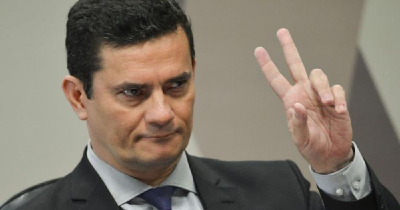 APÓS ABSOLVIÇÃO, MORO AFIRMA QUE JULGAMENTO FOI TÉCNICO E INDEPENDENTE E DIZ QUE PAÍS DEVE TER ORGULHO DO JUDICIÁRIO APÓS ABSOLVIÇÃO, MORO AFIRMA QUE JULGAMENTO FOI TÉCNICO E INDEPENDENTE E DIZ QUE PAÍS DEVE TER ORGULHO DO JUDICIÁRIO