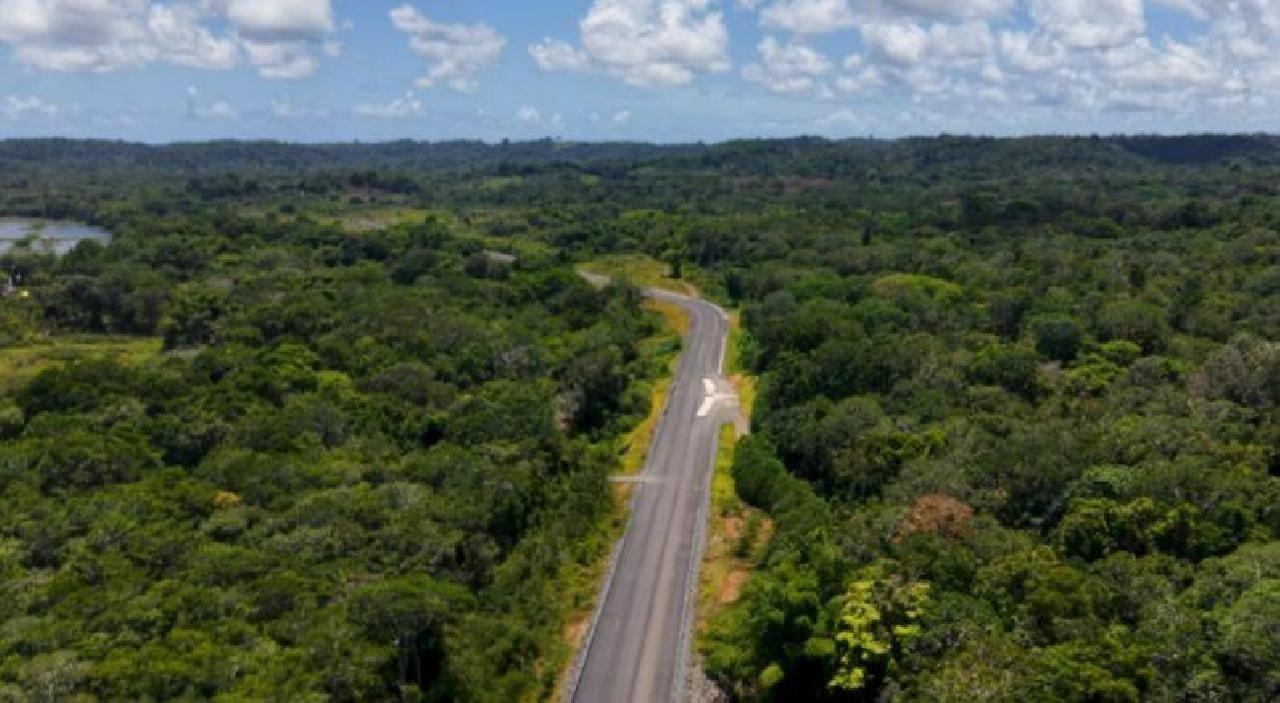 COM O OBJETIVO DE MELHORAR IMAGEM NO SUL DA BAHIA, GOVERNO PODE LIBERAR TRÁFEGO NA BA-649 MESMO COM OBRAS INACABADAS COM O OBJETIVO DE MELHORAR IMAGEM NO SUL DA BAHIA, GOVERNO PODE LIBERAR TRÁFEGO NA BA-649 MESMO COM OBRAS INACABADAS
