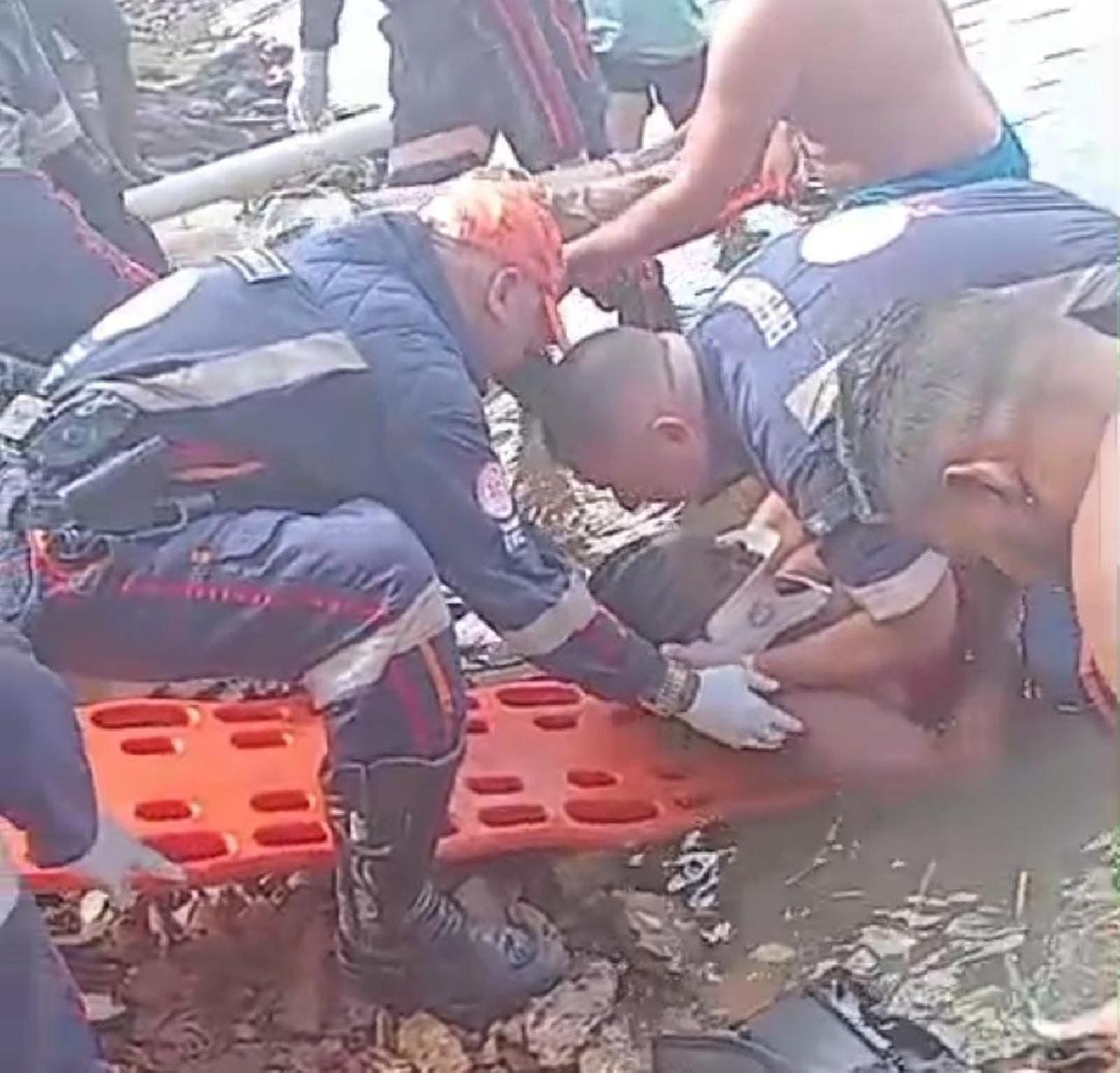 ACIDENTE COM JET SKI DEIXA CASAL FERIDO EM ILHÉUS