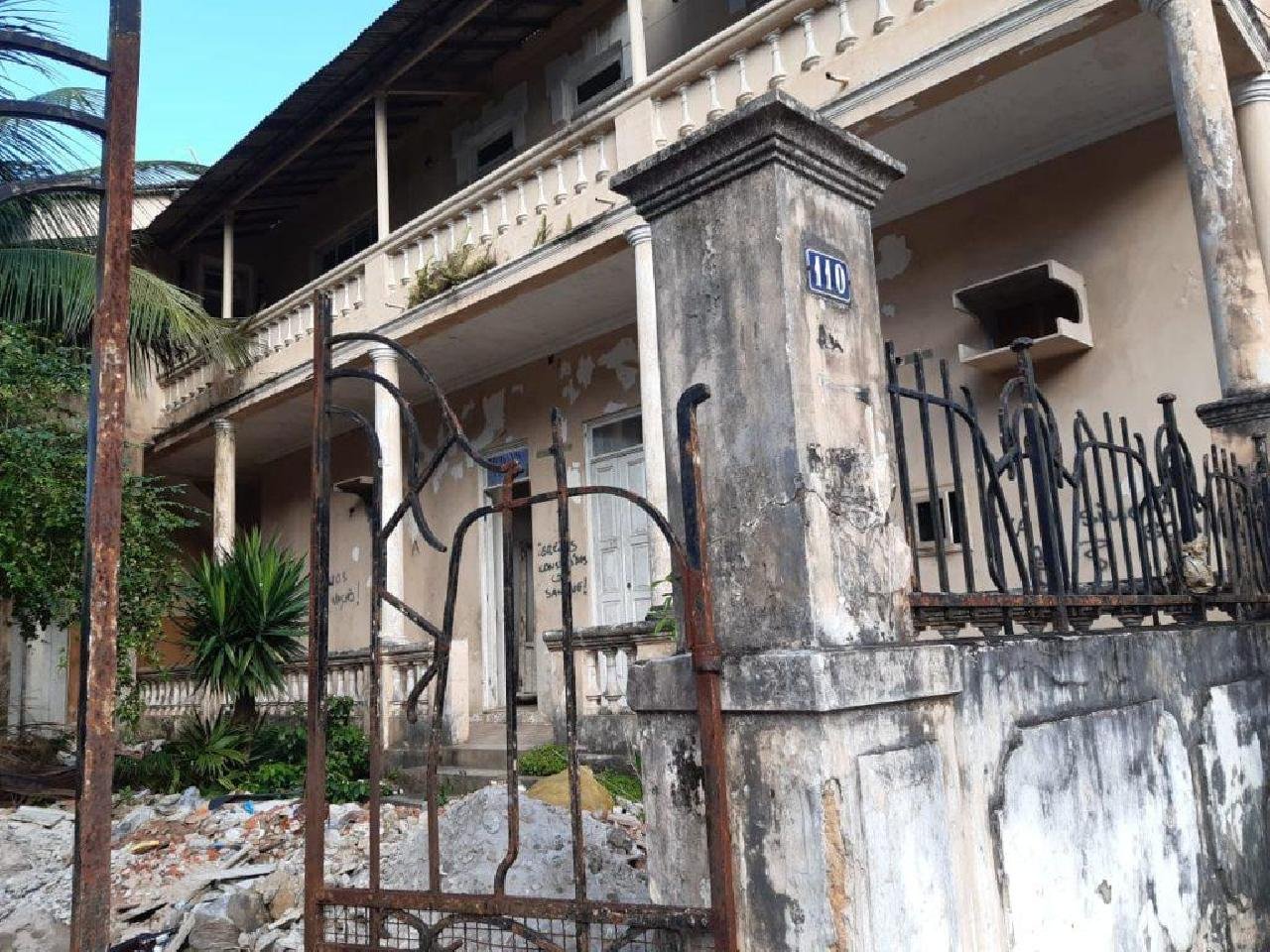LEILÃO DE CASARÃO HISTÓRICO EM ILHÉUS É IMPUGNADO E ADIADO PARA O DIA 19 DE JUNHO LEILÃO DE CASARÃO HISTÓRICO EM ILHÉUS É IMPUGNADO E ADIADO PARA O DIA 19 DE JUNHO