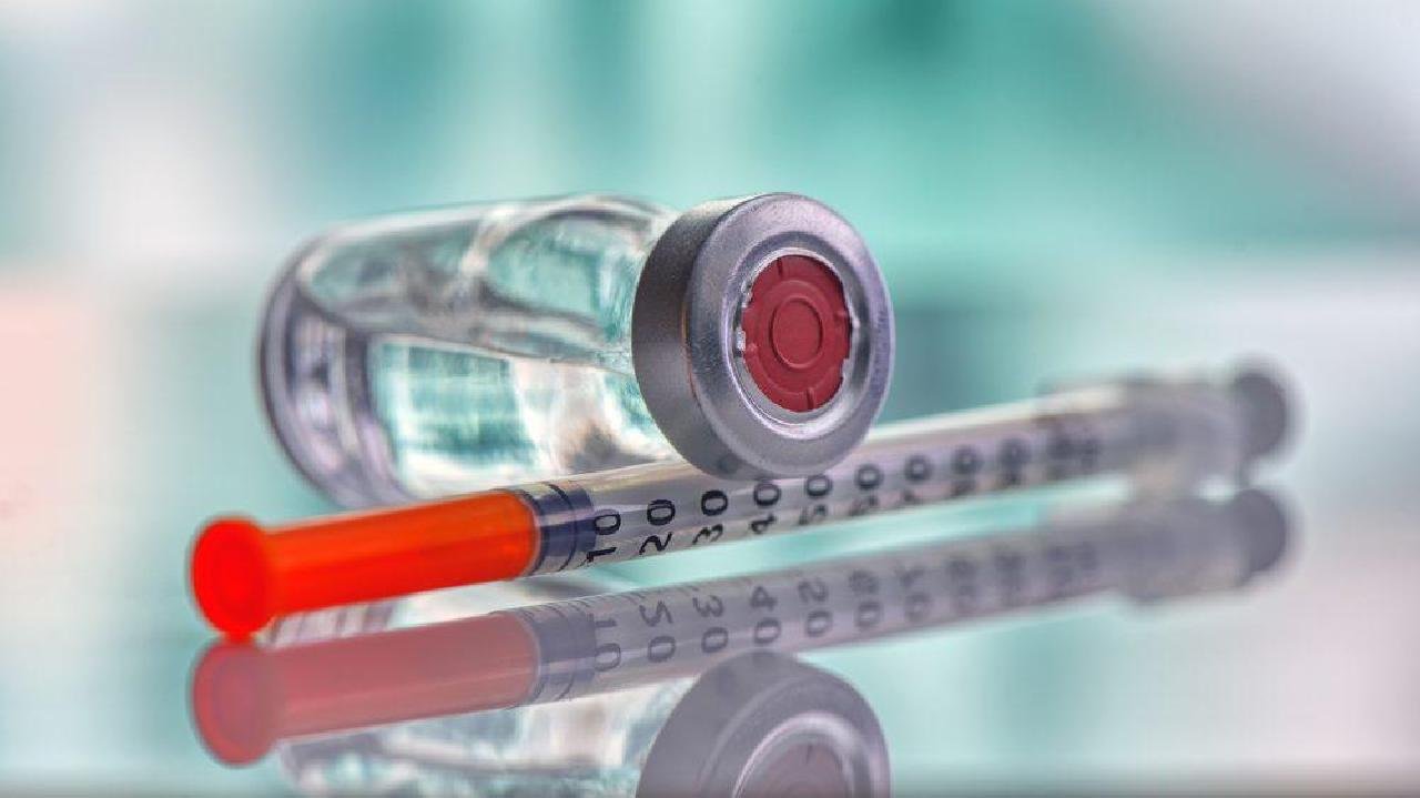 VACINA CONTRA SARAMPO ESTÁ DISPONÍVEL NO SERVIÇO DE ROTINA DOS POSTOS VACINA CONTRA SARAMPO ESTÁ DISPONÍVEL NO SERVIÇO DE ROTINA DOS POSTOS
