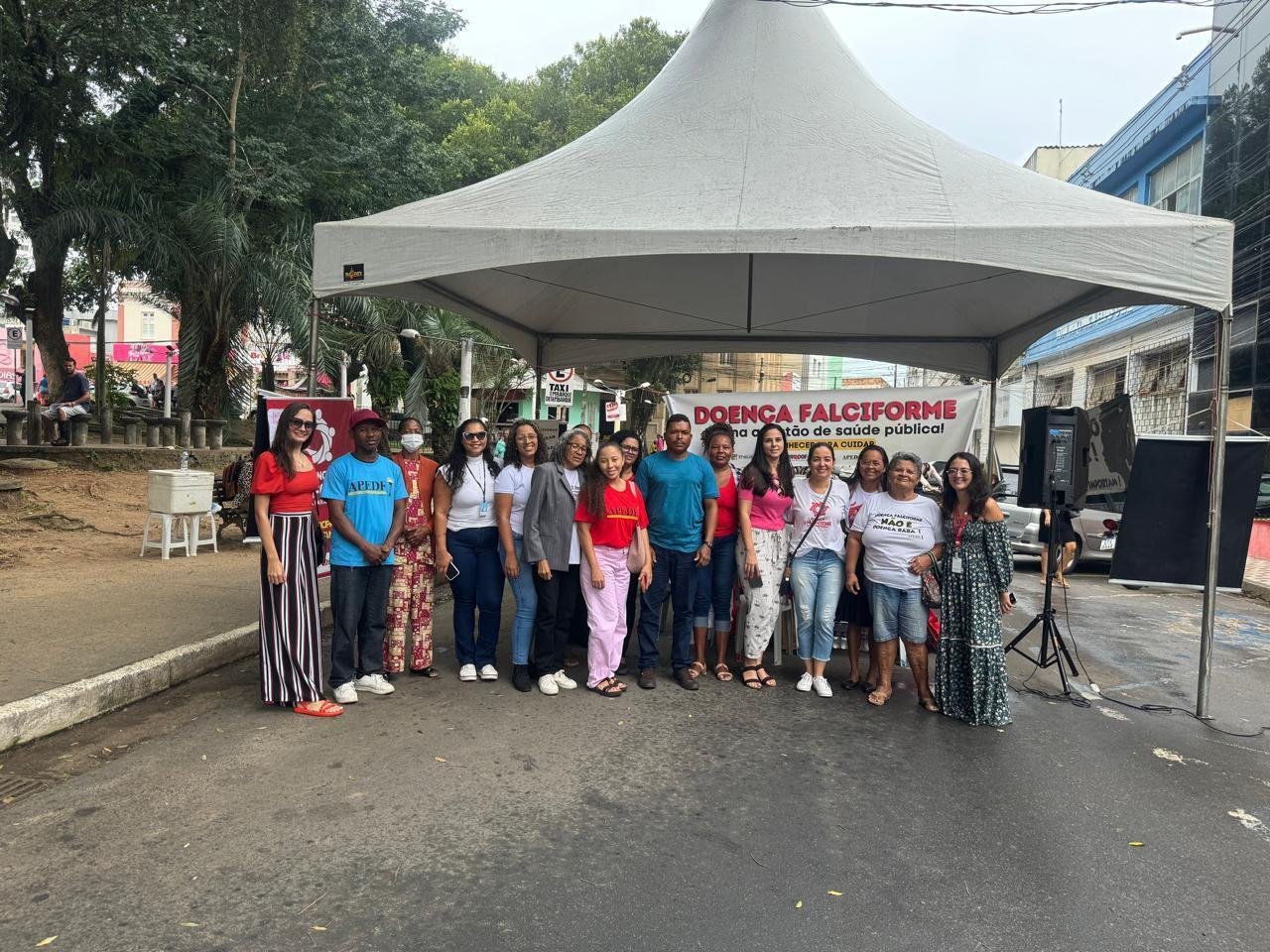 EVENTO SOBRE DOENÇA FALCIFORME É REALIZADO NA PRAÇA JJ SEABRA EM ILHÉUS EVENTO SOBRE DOENÇA FALCIFORME É REALIZADO NA PRAÇA JJ SEABRA EM ILHÉUS