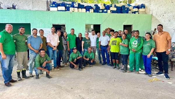 PREFEITO VALDERICO JÚNIOR VISITA A COOLIMPA E REFORÇA COMPROMISSO COM O TRABALHO SOCIOAMBIENTAL