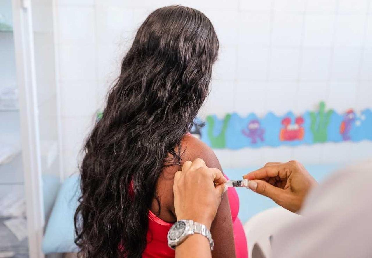 ILHÉUS INICIA CAMPANHA DE VACINAÇÃO CONTRA A GRIPE; CONFIRA OS GRUPOS PRIORITÁRIOS