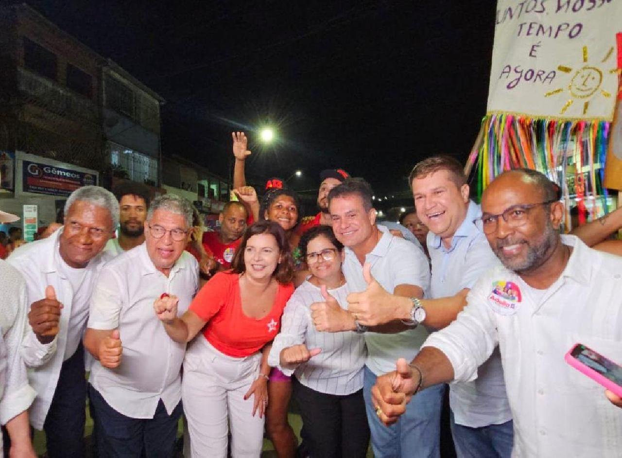 DEPUTADO DE JABES E CACÁ DECLARA APOIO A ADÉLIA EM ILHÉUS DEPUTADO DE JABES E CACÁ DECLARA APOIO A ADÉLIA EM ILHÉUS