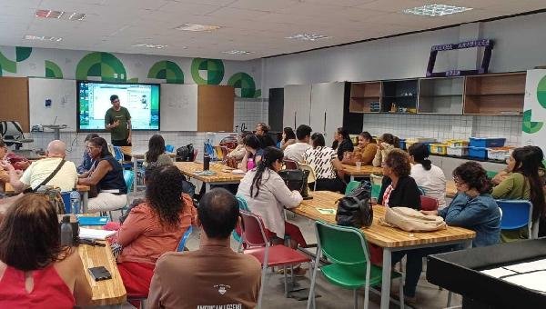 EDUCAÇÃO INTEGRAL DE ILHÉUS PARTICIPA DE OFICINA DE ROBÓTICA EDUCACIONAL