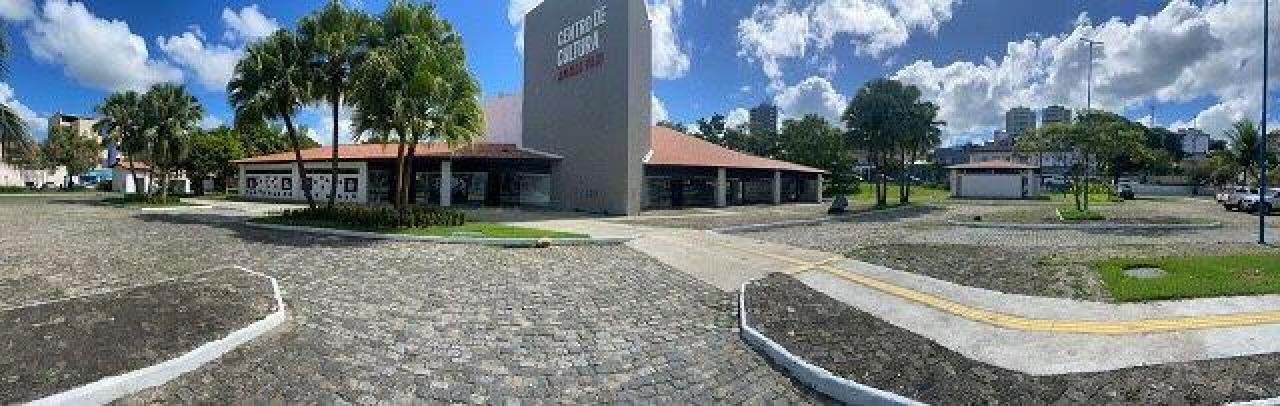 ARTISTAS GRAPIÚNAS CELEBRAM REQUALIFICAÇÃO DO CENTRO CULTURAL ADONIAS FILHO ARTISTAS GRAPIÚNAS CELEBRAM REQUALIFICAÇÃO DO CENTRO CULTURAL ADONIAS FILHO