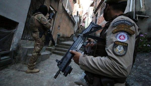 OPERAÇÃO PRENDE 14 E BLOQUEIA R$ 135 MILHÕES DO NARCOTRÁFICO EM SALVADOR