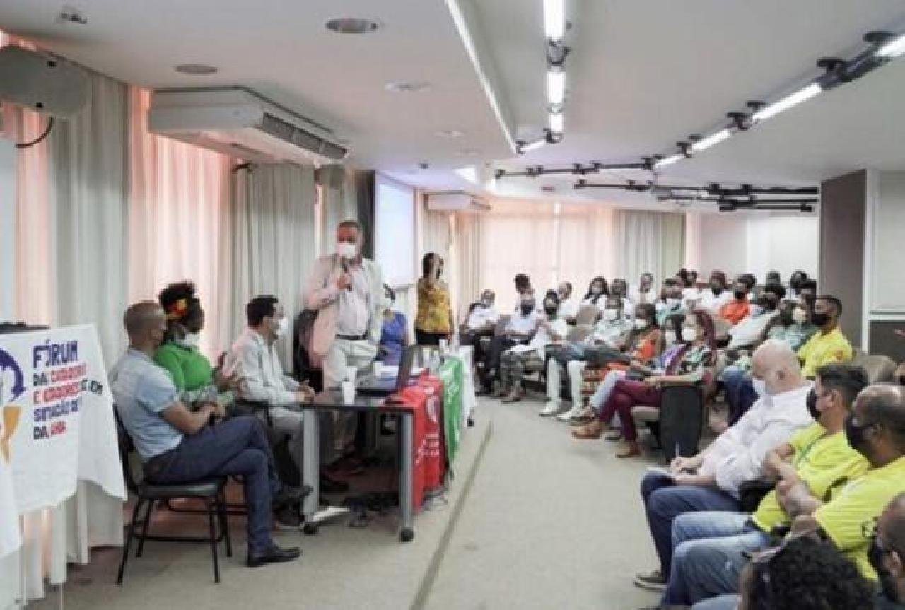 SEM CARNAVAL, CATADORES E CORDEIROS DE SALVADOR RECEBERÃO APOIO DO GOVERNO DO ESTADO SEM CARNAVAL, CATADORES E CORDEIROS DE SALVADOR RECEBERÃO APOIO DO GOVERNO DO ESTADO