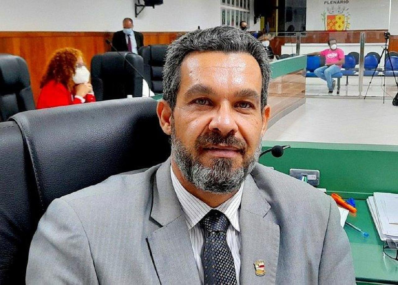CÂMARA DE ILHÉUS JULGA PROCESSO DE CASSAÇÃO DE LUCA LIMA NESTA QUARTA-FEIRA CÂMARA DE ILHÉUS JULGA PROCESSO DE CASSAÇÃO DE LUCA LIMA NESTA QUARTA-FEIRA