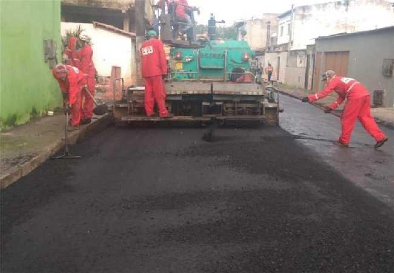 ASFALTO LEGAL AVANÇA COM MELHORIAS NO BAIRRO TEOTÔNIO VILELA ASFALTO LEGAL AVANÇA COM MELHORIAS NO BAIRRO TEOTÔNIO VILELA