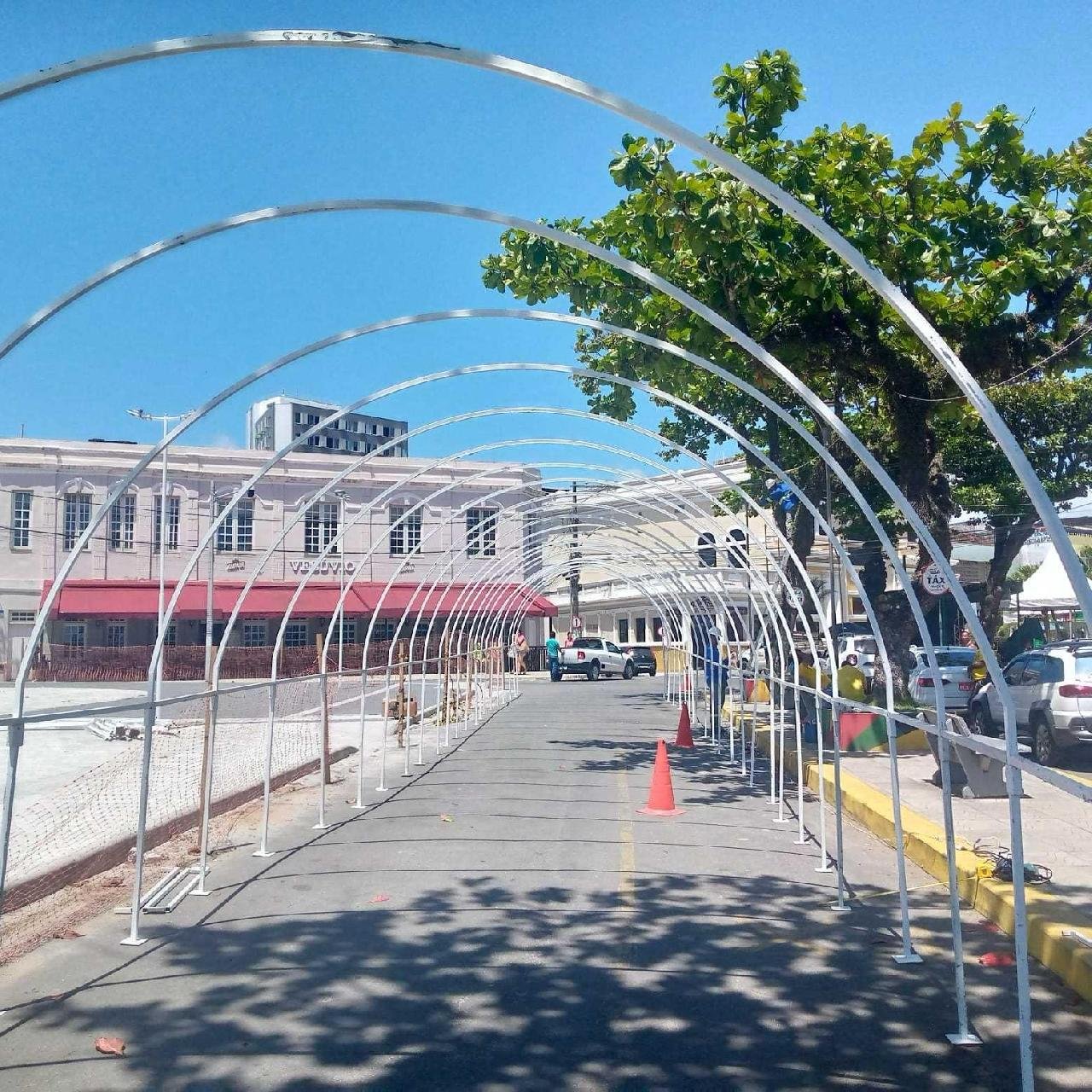 CENTRO HISTÓRICO DE ILHÉUS COMEÇA A RECEBER ILUMINAÇÃO ESPECIAL PARA AS FESTAS DE FIM DE ANO CENTRO HISTÓRICO DE ILHÉUS COMEÇA A RECEBER ILUMINAÇÃO ESPECIAL PARA AS FESTAS DE FIM DE ANO