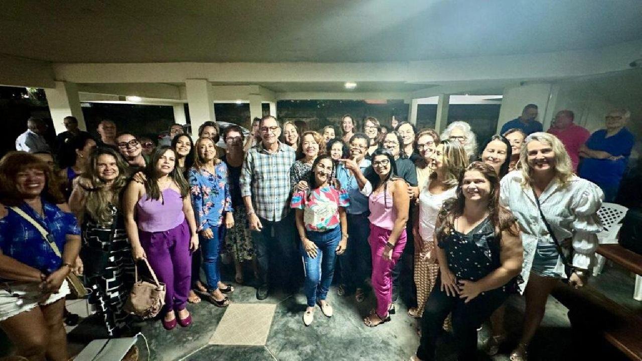 JABES DIALOGA COM MULHERES E DISCUTE PROPOSTAS JABES DIALOGA COM MULHERES E DISCUTE PROPOSTAS