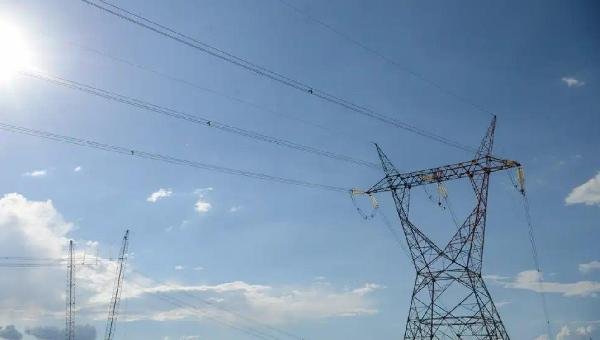 ONS PREVÊ QUE BRASIL VAI ALCANÇAR CARGA DE ENERGIA HISTÓRICA EM MEIO À ONDA DE CALOR