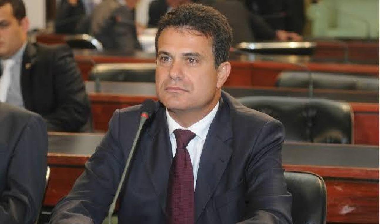 DEPUTADO EDUARDO SALLES DESTACA OPERAÇÃO VERÃO DA COELBA QUE PREVÊ APORTE DE R$100 MILHÕES DEPUTADO EDUARDO SALLES DESTACA OPERAÇÃO VERÃO DA COELBA QUE PREVÊ APORTE DE R$100 MILHÕES