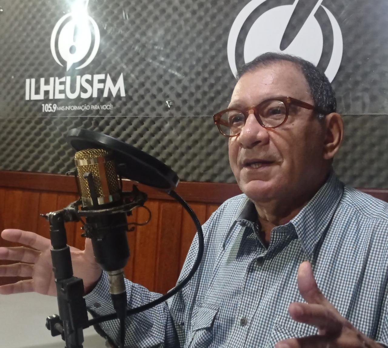 JABES FALA DA POSSIBILIDADE DE CANDIDATURA À PREFEITURA DE ILHÉUS: "EU COMECEI A ME ENTUSIASMAR" JABES FALA DA POSSIBILIDADE DE CANDIDATURA À PREFEITURA DE ILHÉUS: "EU COMECEI A ME ENTUSIASMAR"