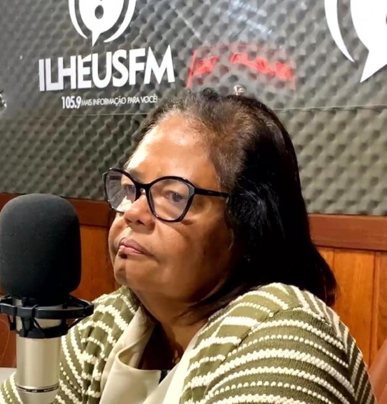 “CONTINUAMOS COM DIFICULDADE EM CONTRATAR NEUROLOGISTA”, DIZ SONILDA MELO SOBRE FALTA DE ESPECIALISTAS EM ILHÉUS