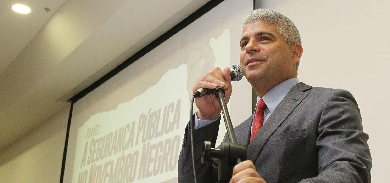 FAROESTE: MAURÍCIO BARBOSA É ALVO DE OPERAÇÃO DA PF FAROESTE: MAURÍCIO BARBOSA É ALVO DE OPERAÇÃO DA PF