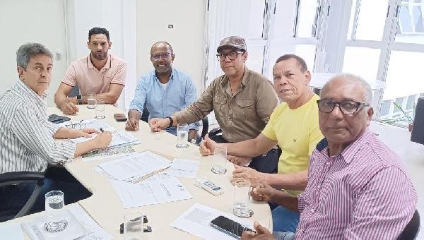BEBETO GALVÃO APRESENTA REIVINDICAÇÕES DE MORADORES DO IGUAPE AO GOVERNO DO ESTADO